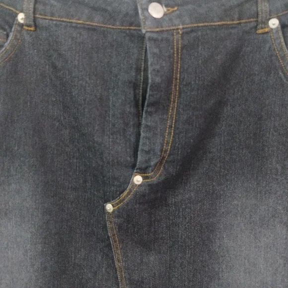 Women's Denim Skirt in Dark Blue - Picture 11 of 11